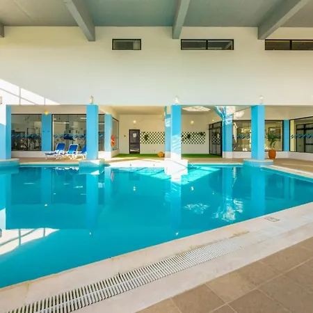 아파트 Apartment In Albufeira With Stunning Sea Views *