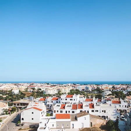 아파트 Apartment In Albufeira With Stunning Sea Views 알부페이라