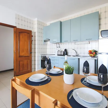 Apartment In Albufeira With Stunning Sea Views