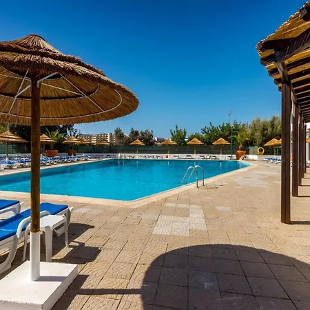 Apartment In Albufeira With Stunning Sea Views Διαμέρισμα *